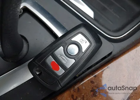 2013 BMW 335 I z USA, uszkodzony, nr VIN WBA3A9C56DF475464